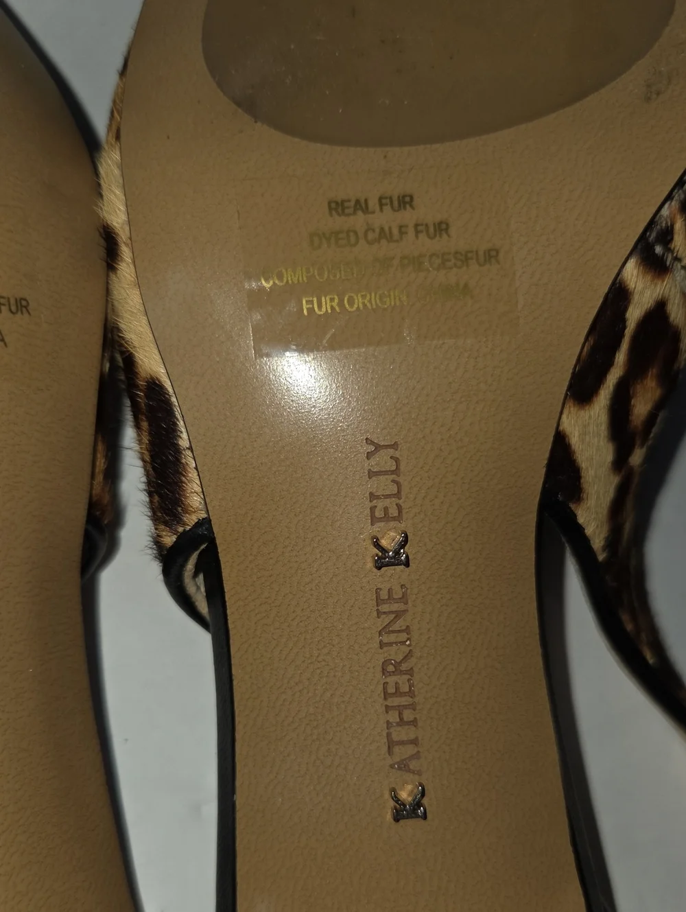 Katherine Kelly women pointed